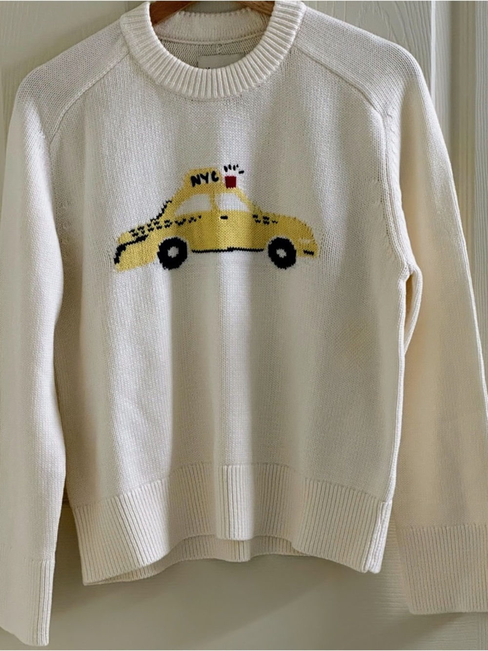 TikTok Viral Abercrombie & Fitch Yellow NYC Taxi